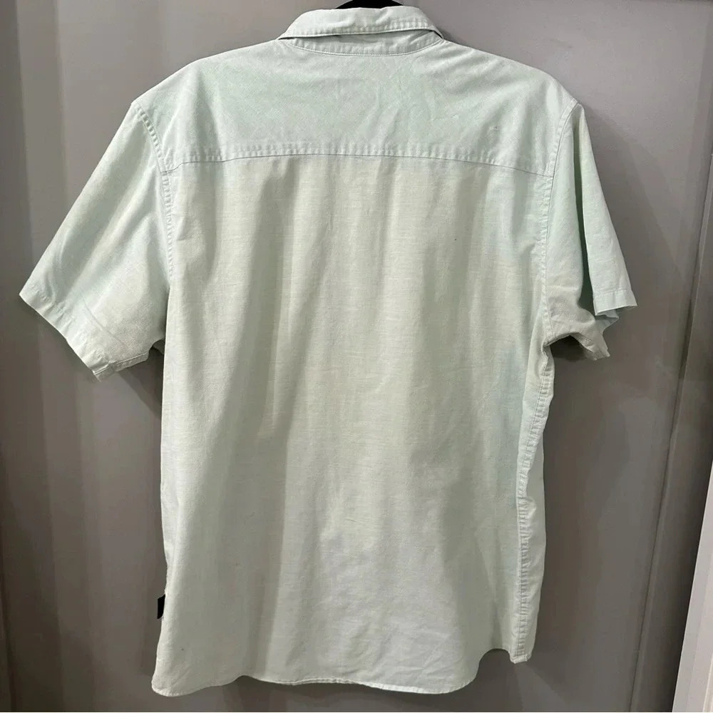 Patagonia Organic Cotton Button Down Mint Green Short Sleeve Size Large - Picture 2 of 4